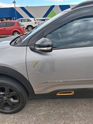 CITROËN C4 CACTUS 1.6 VTI 120 FLEX X-SERIES EAT6 CITROËN C4 CACTUS 1.6 VTI 120 FLEX X-SERIES EAT6